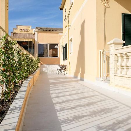 Solari Luxury Apartments Corfu Town Exterior foto